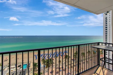 2201 S Ocean Dr # 1502, Hollywood FL 33019