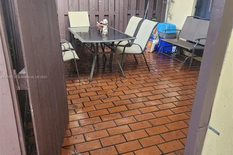 118 Gate Rd # 65, Hollywood FL 33024