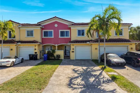 2708 NE 30th Place, Fort Lauderdale FL 33306