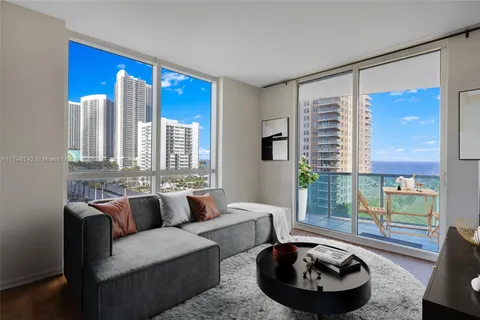 1945 S Ocean Dr # 714, Hallandale Beach FL 33009