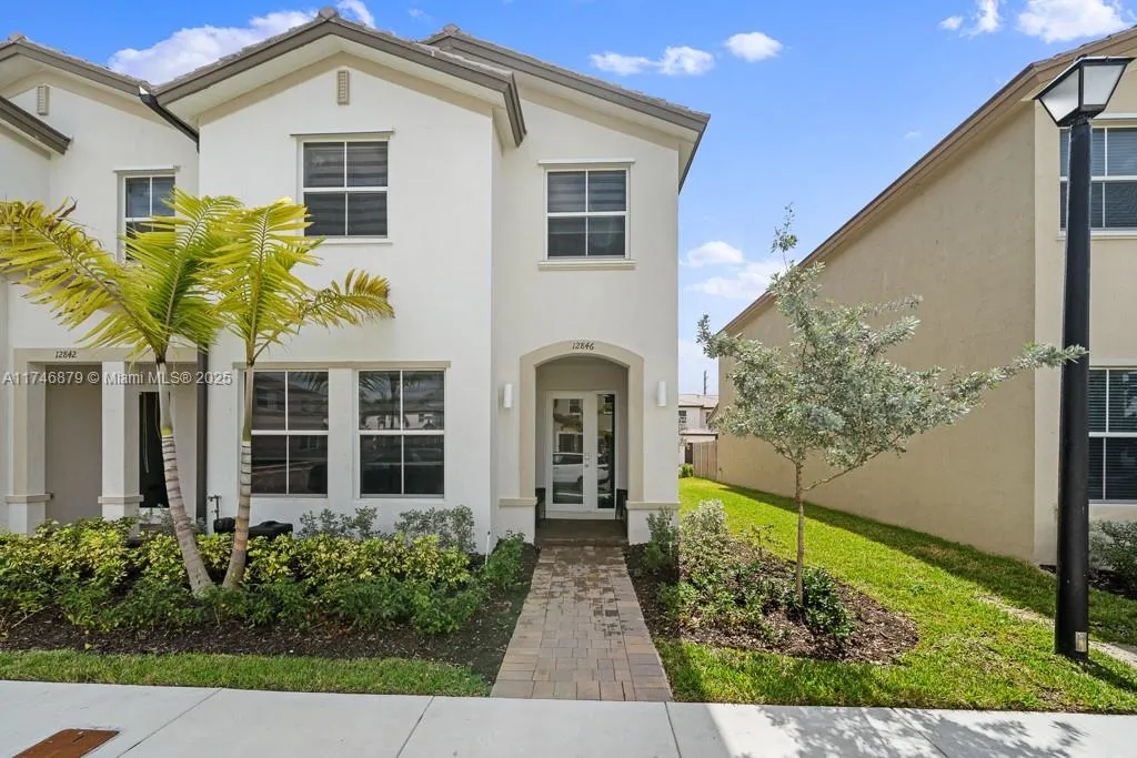 12846 SW 243rd St, Homestead FL 33032