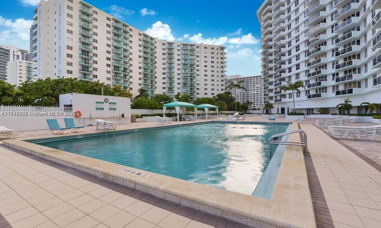 3725 S Ocean Dr # 1019, Hollywood FL 33019