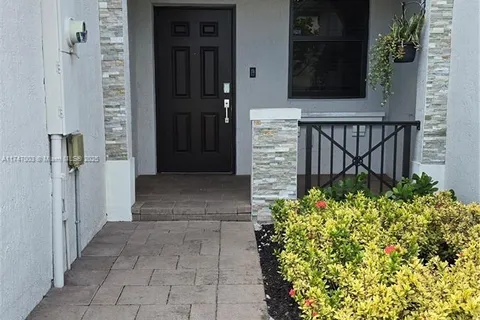 22918 SW 127th Pl, Miami FL 33170