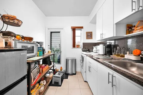 291 Navarre Ave # 0, Coral Gables FL 33134
