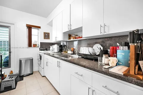 291 Navarre Ave # 0, Coral Gables FL 33134