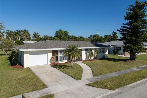 1710 Lakeview Ter, Fort Myers FL 33903