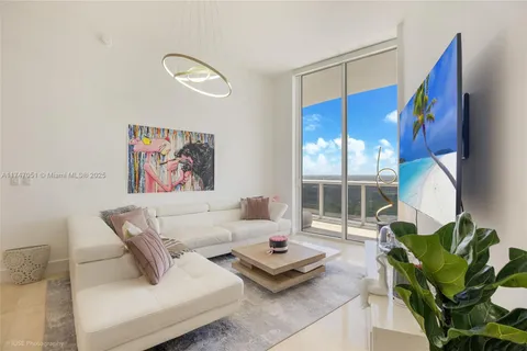 15901 Collins Ave # 4105, Sunny Isles Beach FL 33160