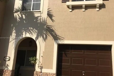 22306 SW 89th Ct # 06, Cutler Bay FL 33190