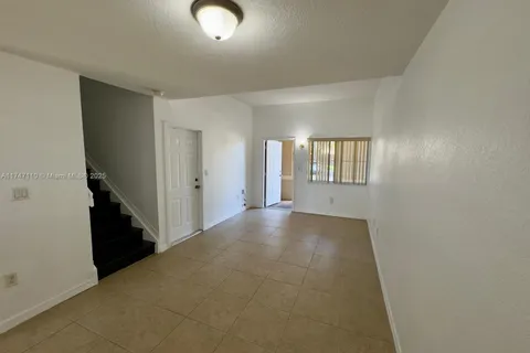 22306 SW 89th Ct # 06, Cutler Bay FL 33190
