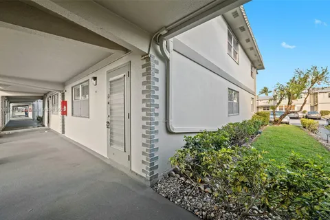 159 Brittany D # 159, Delray Beach FL 33446