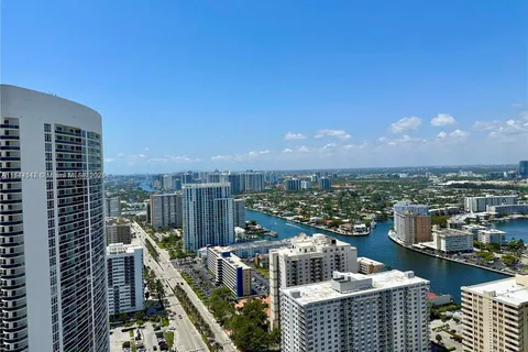 1800 S Ocean Dr # 3908, Hallandale Beach FL 33009