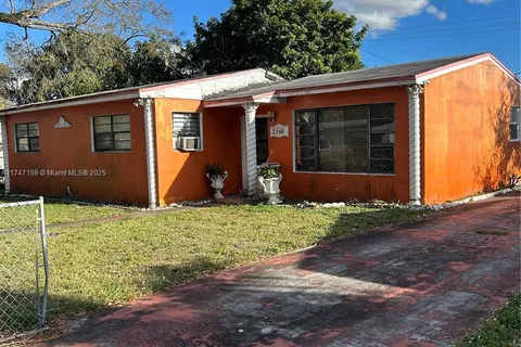 2960 NW 165th St, Miami Gardens FL 33054