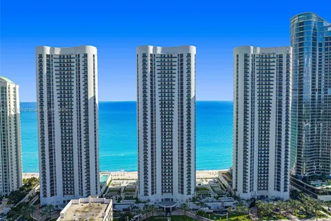 15901 Collins Ave # 902, Sunny Isles Beach FL 33160