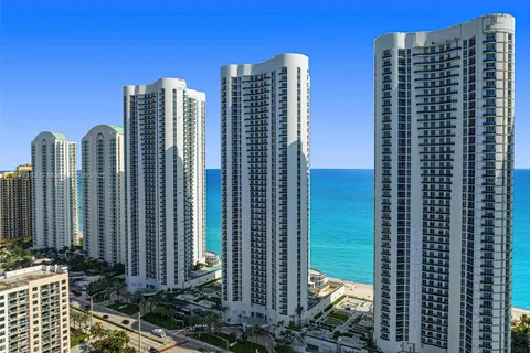 15901 Collins Ave # 902, Sunny Isles Beach FL 33160