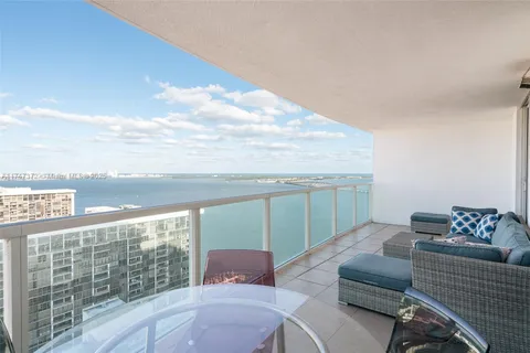 2101 Brickell Ave # 2803, Miami FL 33129