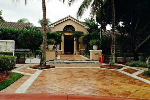 12124 St Andrews Pl # 102, Miramar FL 33025