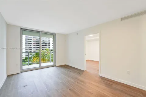 1500 Bay Rd # 1220, Miami Beach FL 33139