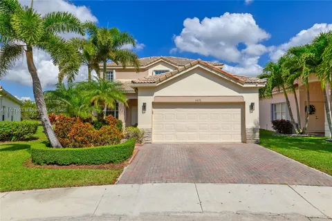 4471 Foxtail Ln, Weston FL 33331