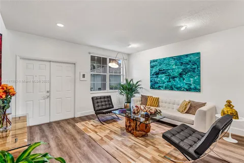 4471 Foxtail Ln, Weston FL 33331