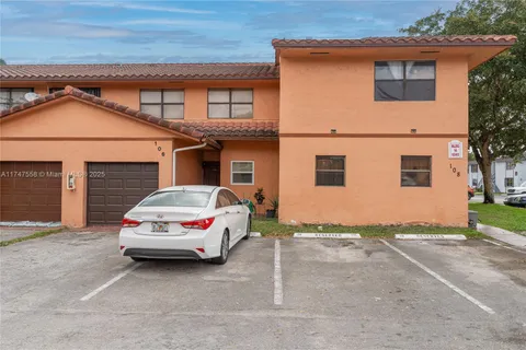 6345 W 27th Ln # 14, Hialeah FL 33016