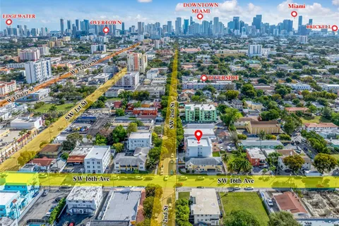 1576 SW 2nd St, Miami FL 33135