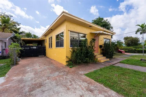 3780 Florida Ave, Coconut Grove FL 33133