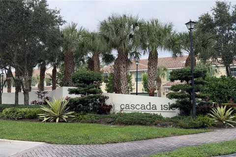 2915 Cascada Isles Way # 2915, Cooper City FL 33024