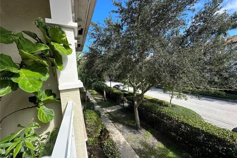 2915 Cascada Isles Way # 2915, Cooper City FL 33024
