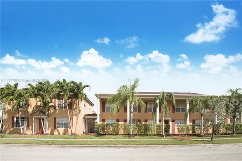 33 SALAMANCA AVE, Coral Gables FL 33134
