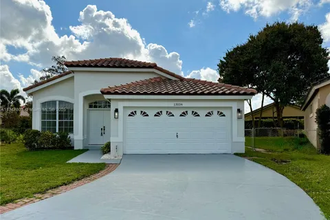 13034 Sheridan Ter, Wellington FL 33414