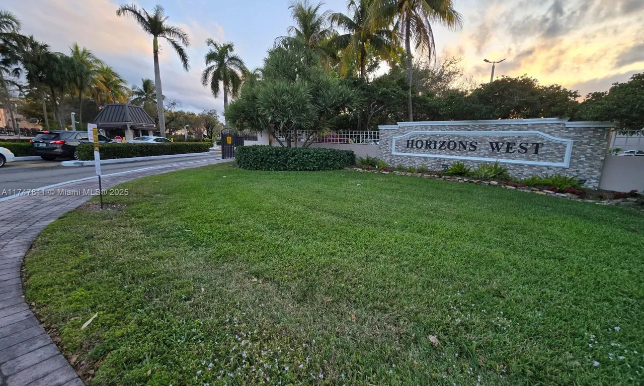 8400 SW 133 AVE RD # 107, Miami FL 33183