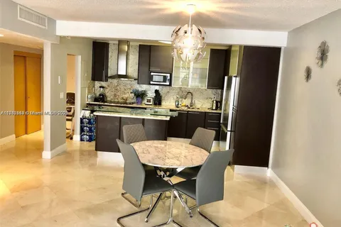 19390 Collins Ave # 816, Sunny Isles Beach FL 33160