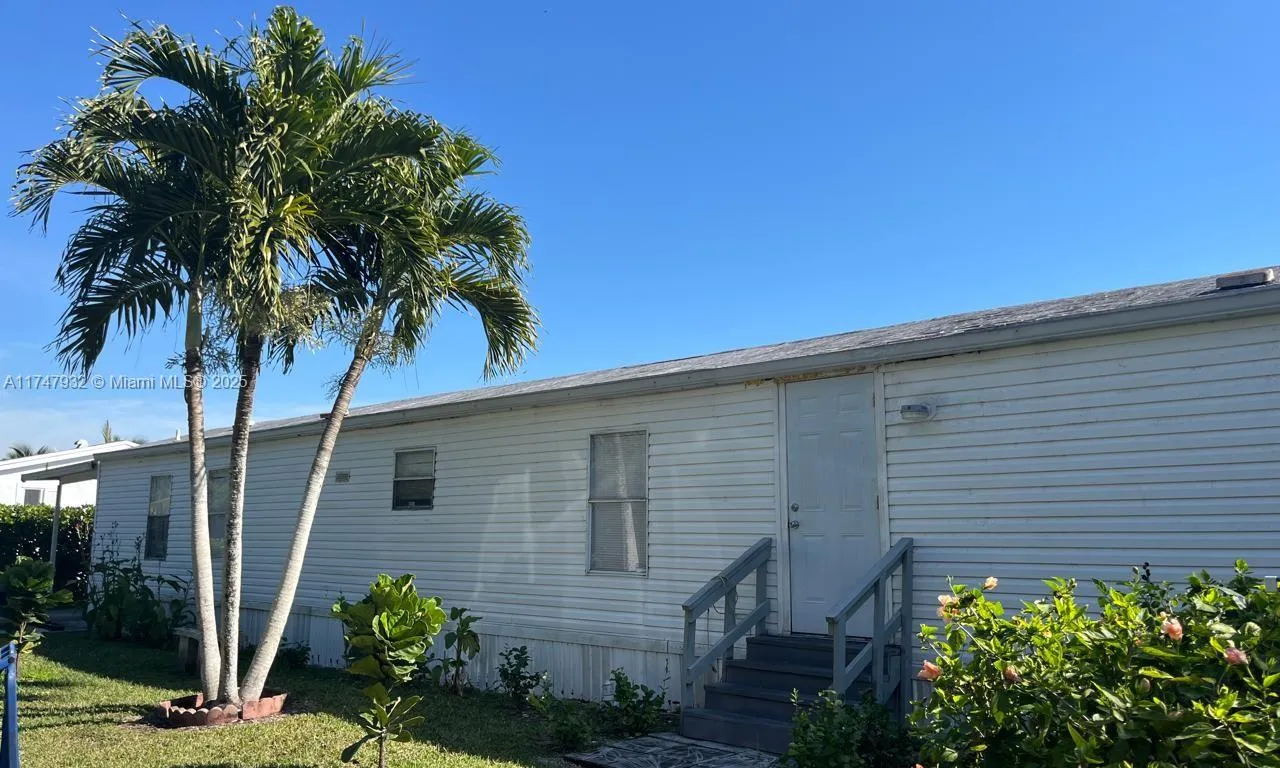 35250 SW 177th unit 34, Homestead FL 33034