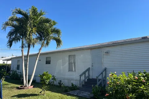 35250 SW 177th unit 34, Homestead FL 33034