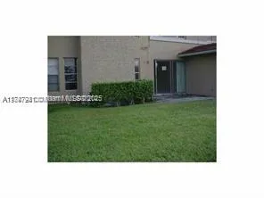 9917 Twin Lakes Dr # D, Coral Springs FL 33071