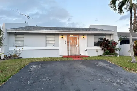 10367 SW 207th Ln # 0, Cutler Bay FL 33189