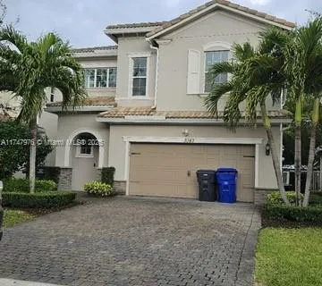 3943 Mahogany Ln, Hollywood FL 33021