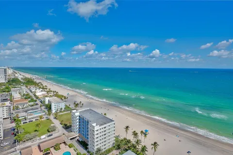 2201 S Ocean Dr # 2805, Hollywood FL 33019