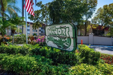 4156 Inverrary Dr # 412, Lauderhill FL 33319