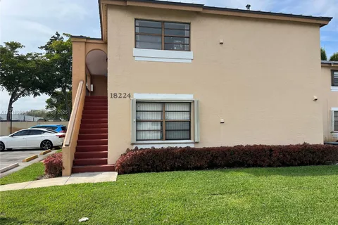 18224 Mediterranean Blvd # 17, Hialeah FL 33015