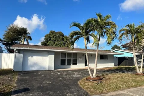 4721 W Park Rd, Hollywood FL 33021