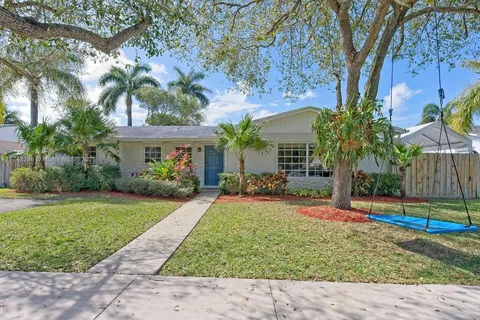 17912 SW 89th Ct, Palmetto Bay FL 33157