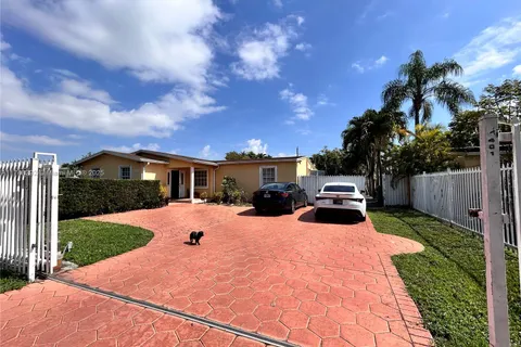 5401 SW 99th Ave, Miami FL 33165