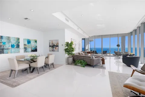 17475 Collins Ave # 1902, Sunny Isles Beach FL 33160