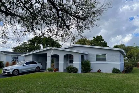 3631 NW 9th St, Lauderhill FL 33311