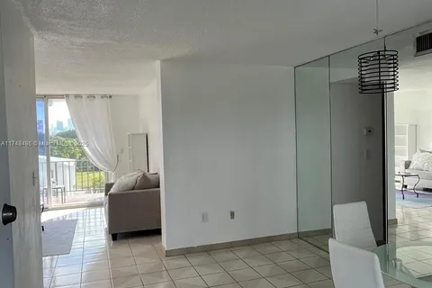 1400 SW 27th Ave # 403, Miami FL 33145
