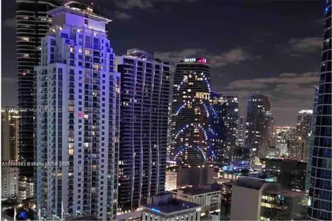 1200 Brickell Bay Dr # 3924, Miami FL 33131