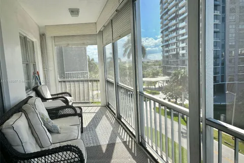 200 Diplomat Pkwy # 631, Hallandale Beach FL 33009