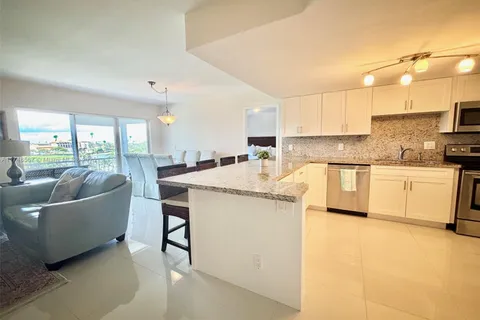 200 Diplomat Pkwy # 631, Hallandale Beach FL 33009