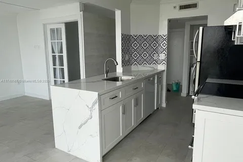 1688 West Ave # 706, Miami Beach FL 33139